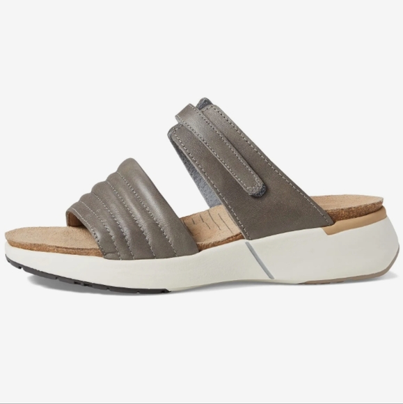 Naot | Vesta Sandal Size 40 L9 Women's  9 in Foggy Grey Leather - Picture 3 of 15